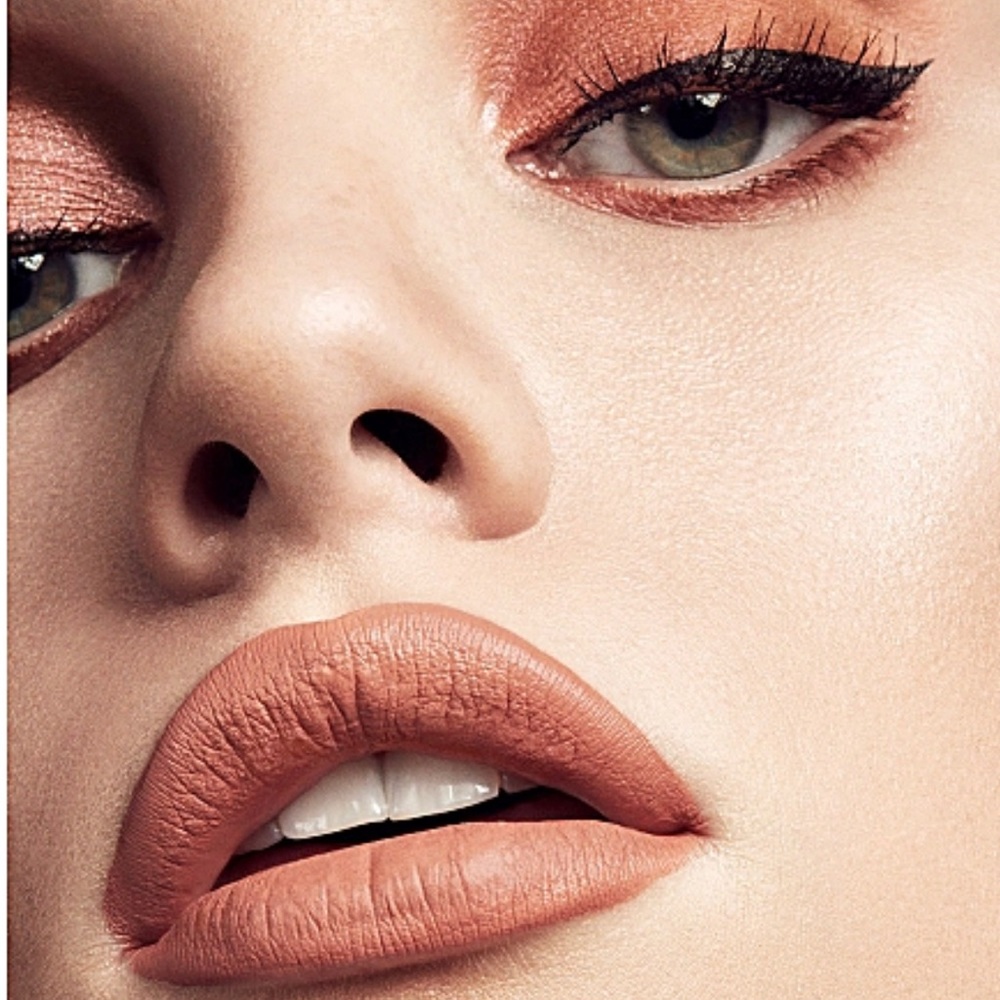 NIB Fenty Beauty Stunna Lip Paint-Unbutton 02